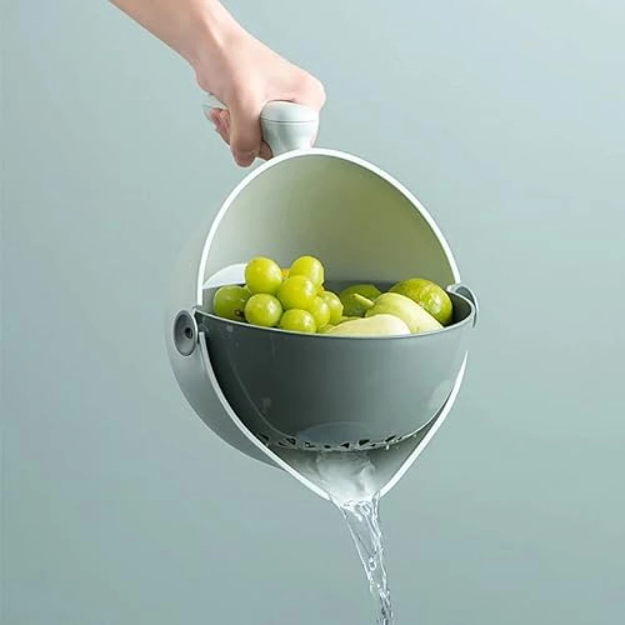 BayTera 2 in 1 Colander and Bowl Strainer For Fruit Vegetables Pasta Spaghetti Rotating Rotatable BPA Free Food Grade Plastic with Handle Holds 2 Liters