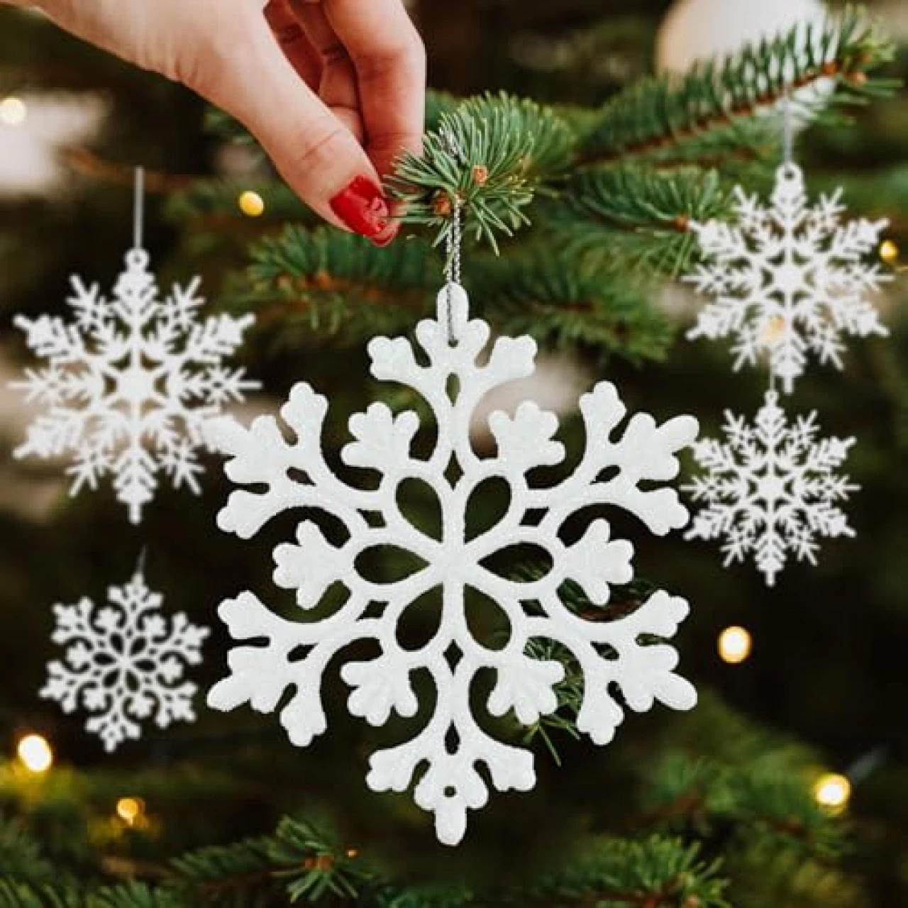 Langley 36pcs White Christmas Snowflake Ornaments Set