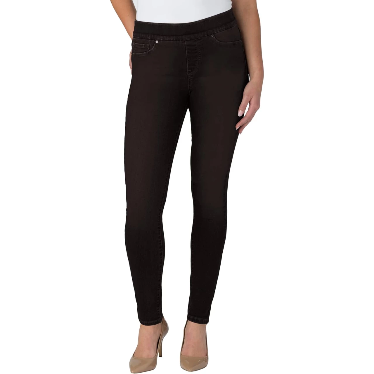 Signature by Levi Strauss &amp; Co. Gold Label Women&rsquo;s Totally Shaping Pull-on Skinny Jeans (Available in Plus Size)